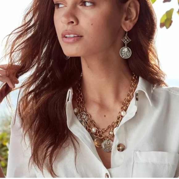 Patricia Nash Gold Double Charm World Coin Necklace - Picture 6 of 6